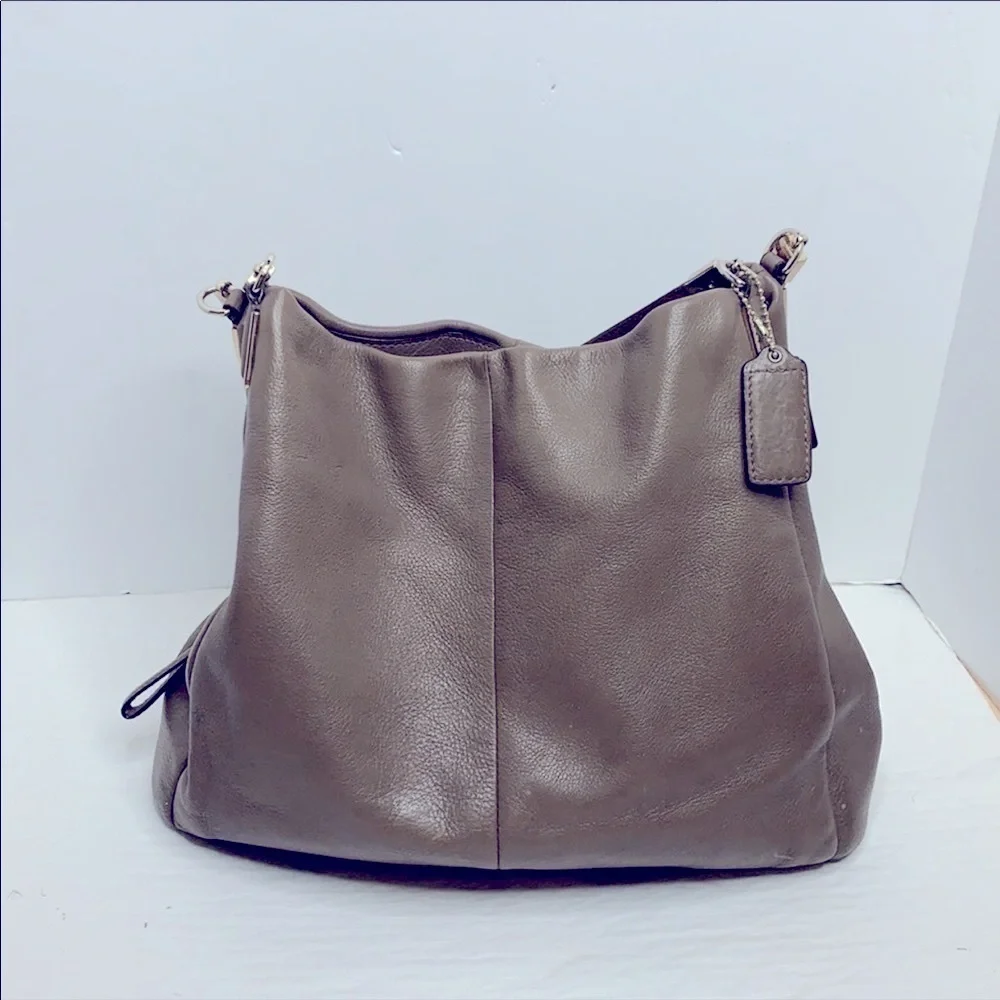 MADISON LEATHER SMALL PHOEBE SHOULDER BAG
